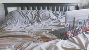 Cómo hacer un cabecero de cama DIY con madera: 5 estilos para cualquier dormitorio