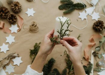 Cómo hacer candelabros y portavelas con materiales reciclados: 8 ideas originales