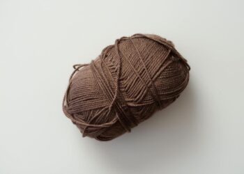 Crochet para principiantes: guía completa con puntos básicos, materiales y primeros proyectos