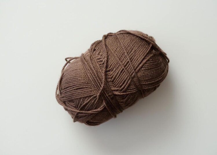 Crochet para principiantes: guía completa con puntos básicos, materiales y primeros proyectos