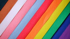 Manualidades de primavera para niños: 10 ideas fáciles con materiales caseros