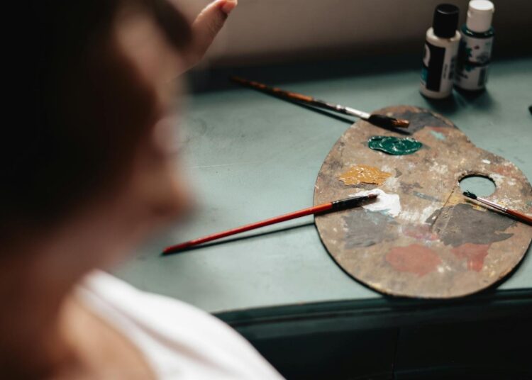 Pintura Acrílica para Principiantes: Guía Completa de Técnicas y Materiales
