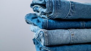 Manualidades con vaqueros viejos: 10 ideas fáciles