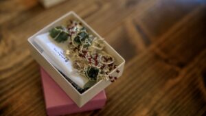 Pendientes de Navidad DIY: 8 ideas fáciles paso a paso
